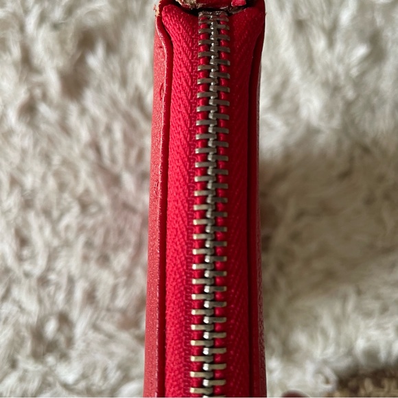 The NEW Tory Burch Bag Hot Pink - Picture 5 of 9